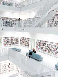 Literary Escape at Stuttgart Library 📚