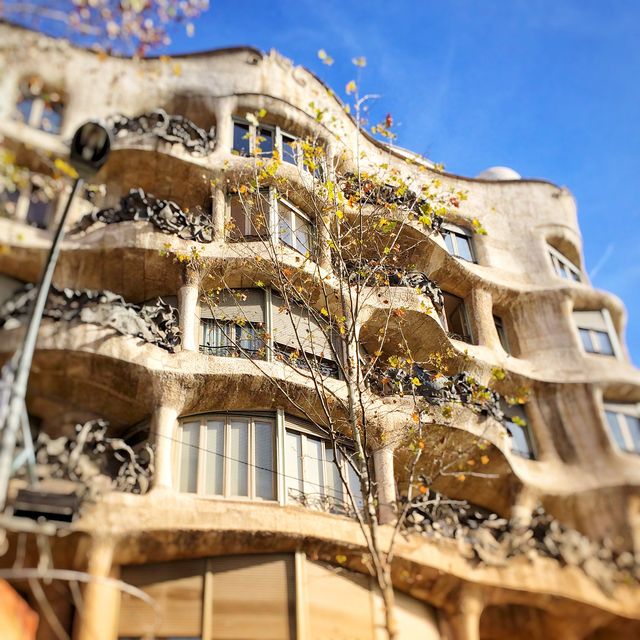 バルセロナのガウディ建築