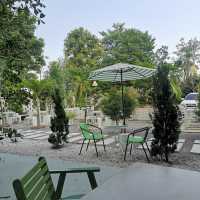 Khajee Cafe & Eatery ขจี คาเฟ่ หัวหิน