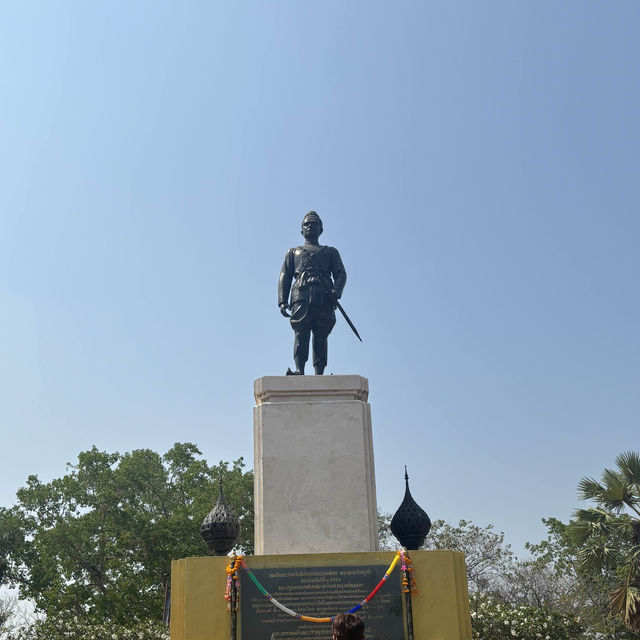 วัดพระศรีสรรเพชร