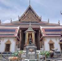   ๑ วันดีๆ ที่พระบรมมหาราชวัง