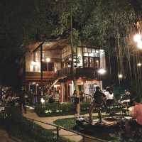 Exceptional Dining Experience with a Cozy Atmosphe