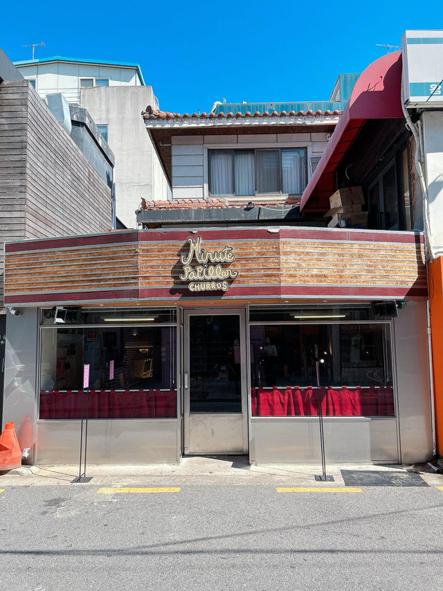 【韓国/カフェ】狎鴎亭にあるチュロス専門店🎀テイクアウトして食べ歩きも◎