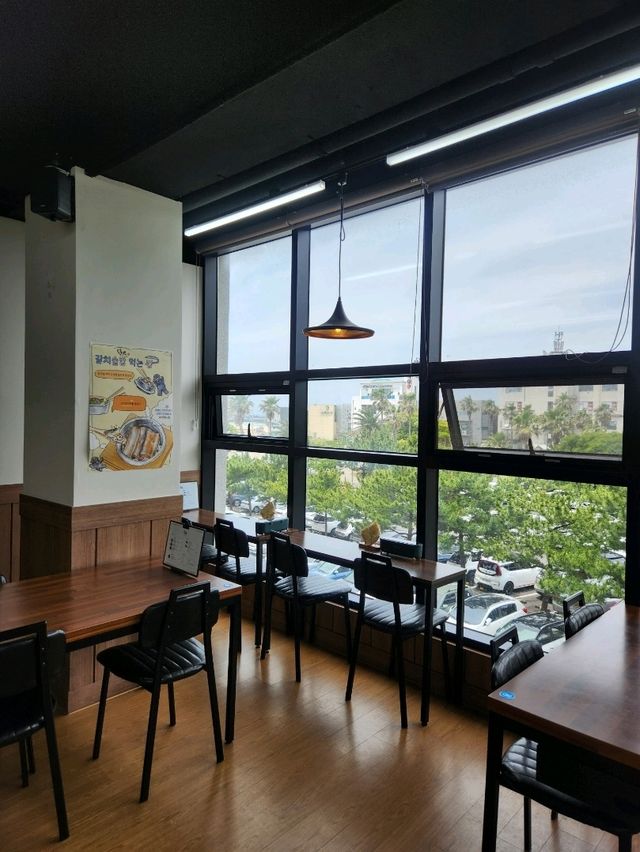 제주 갈치먹으면서 데이트하세요! 담백 함덕점