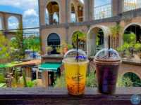 Cafe Laura bar & restaurant 