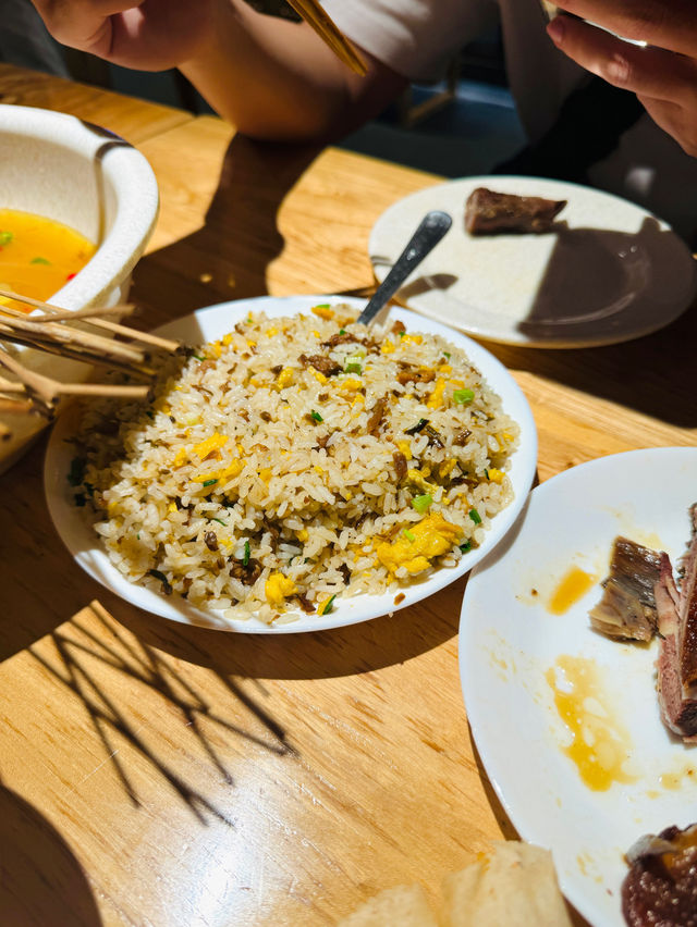 🇨🇳 Delightful Spice at Jiazhou Yepopo Bobo Chicken, Taiguli Branch, Chengdu