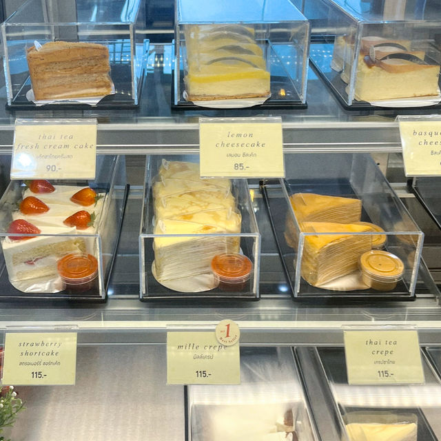 คิดถึงเค้ก คิดถึงอะ-มอร์ 🍰