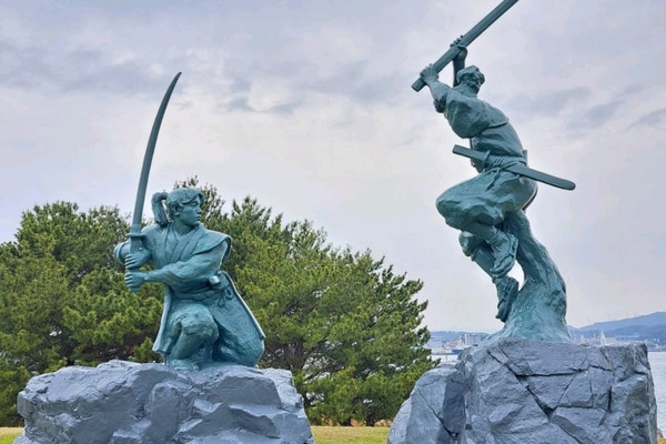 巌流島】佐々木小次郎と宮本武蔵の決戦の地‼️‼️ | Trip.com 下関