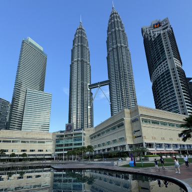 マレーシア】巨大！マレーシアのシンボルタワー | Trip.com クアラ