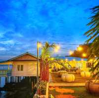 Hidden Garden by the Sea JB