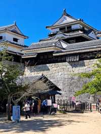 【松山城:愛媛県松山市】松山市のシンボル!!132mの勝山という山の上にあるお城🏯