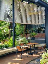MAGICAL FOREST IN CAFE AMAZON