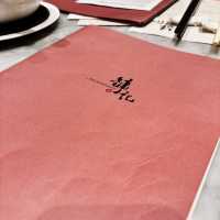 Savoring Yung Kee's Roasted Goose: A Hong Kong Favorite"