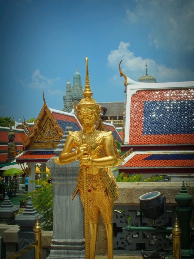 วัดพระศรีรัตนศาสดาราม กรุงเทพมหานคร