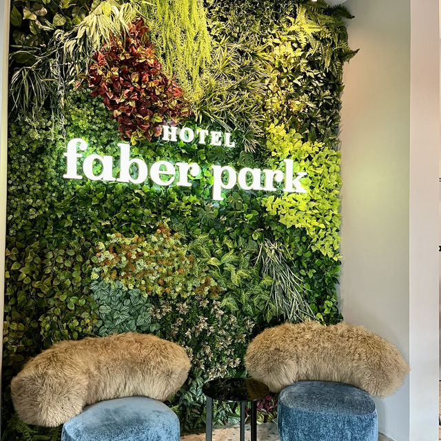 Hotel Faber Park Singapore - Handwritten Collection Room Tour