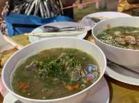 泰國普吉 正宗普吉火山排骨 เล้ง super แซ่บ ภูเก็ต - ตลาดชิลล์วา (Leng Super Zab Phuket - Chillva Market)