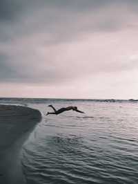 Sun, Sand, and Serenity: Discover Vadanappally Beach’s Hidden Charm!