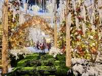 A Christmas encounter at Mid Valley Megamall