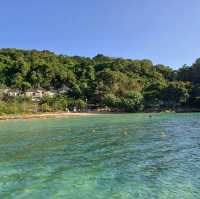 泰國沙美島非常漂亮的海灘景點:Ao prao beach，適合拍照📸打卡游泳