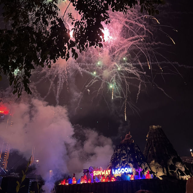 Happy New Year 2025 at Sunway Lagoon ThemePark 