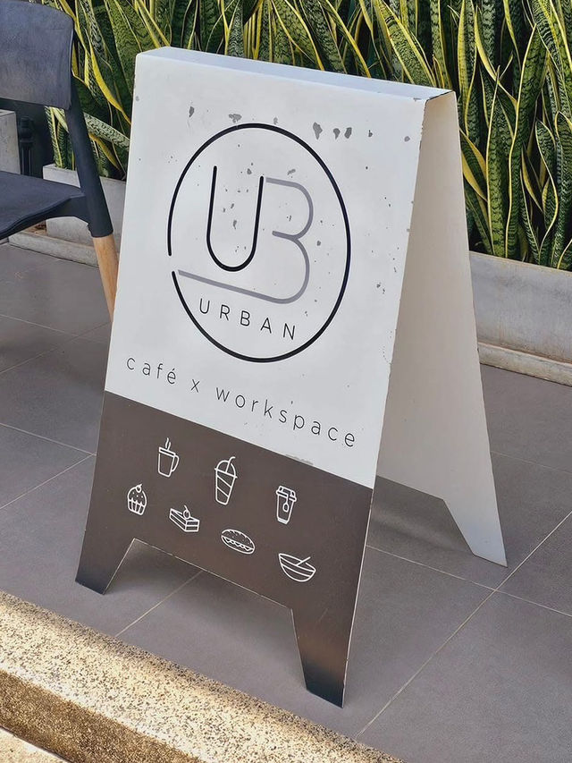 Urban cafe X workspace
