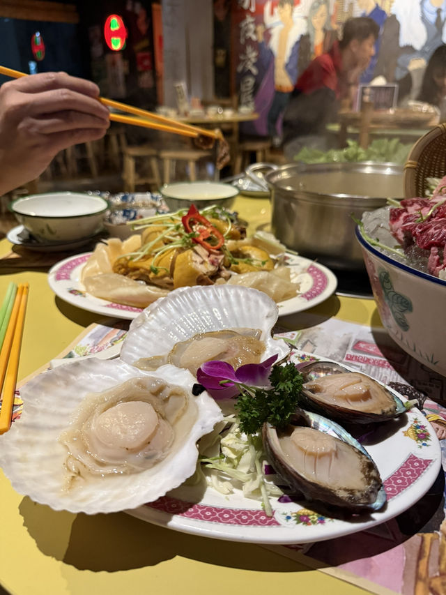 北角有間火鍋店做緊超爆優惠一蚊一支啤酒！？真的嗎？