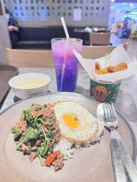ไปมาเก๊ากินอะไร