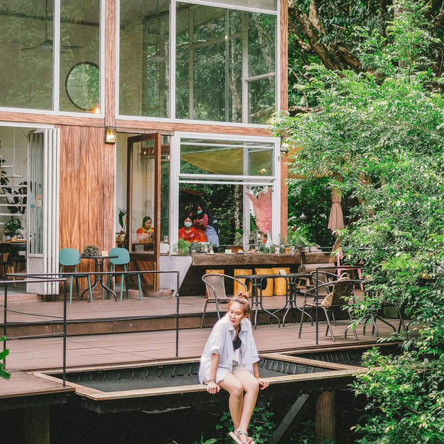 บ้านในหมงคาเฟ่ ระนอง