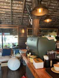 คาเฟ่ Wooden House Cafe’ ลำปาง