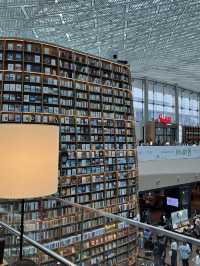 🇰🇷 Starfield Library, Seoul 📚