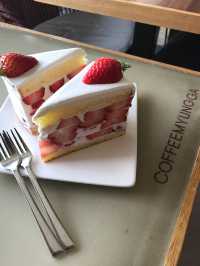 冬限定！苺ケーキが美味しすぎるカフェ