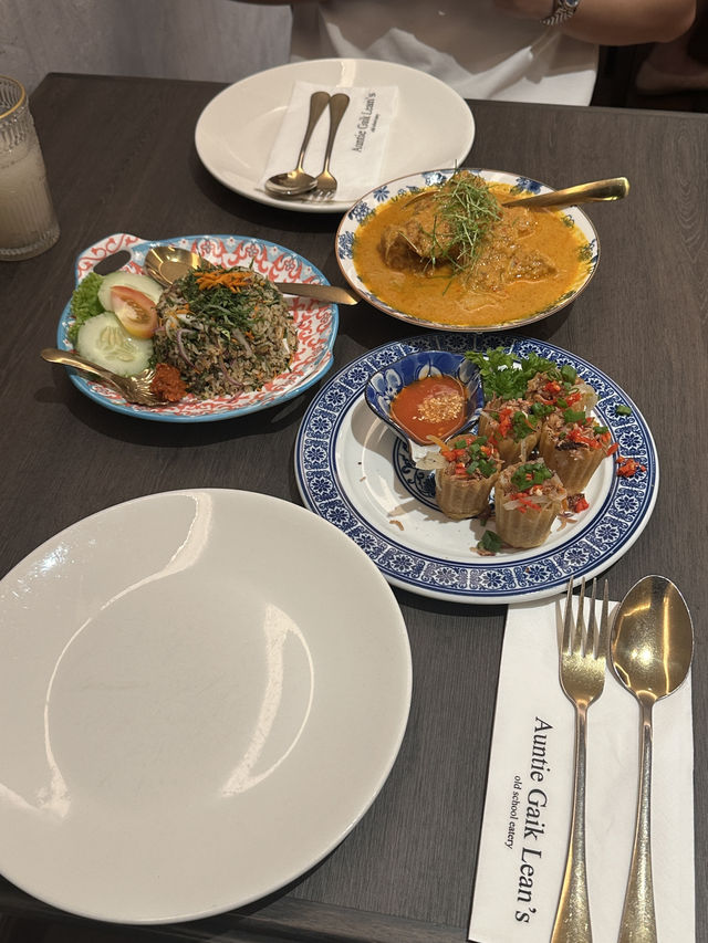 Discover Penang : A Feast of History and Flavour 