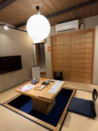 FIRST TIME TRYING A RYOKAN STAY IN JAPAN 🇯🇵