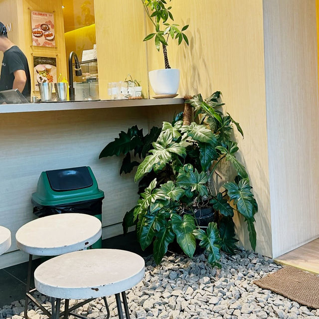 Miru Coffee: A Sip of Serenity 
