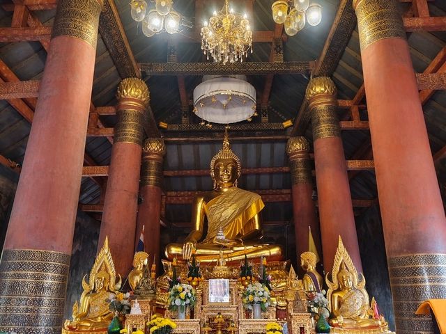 ไหว้พระขอพร @ วัดราชบูรณะ
