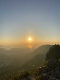 震撼的獅子山之日落🌅，讓人流連忘返的夜景🌃