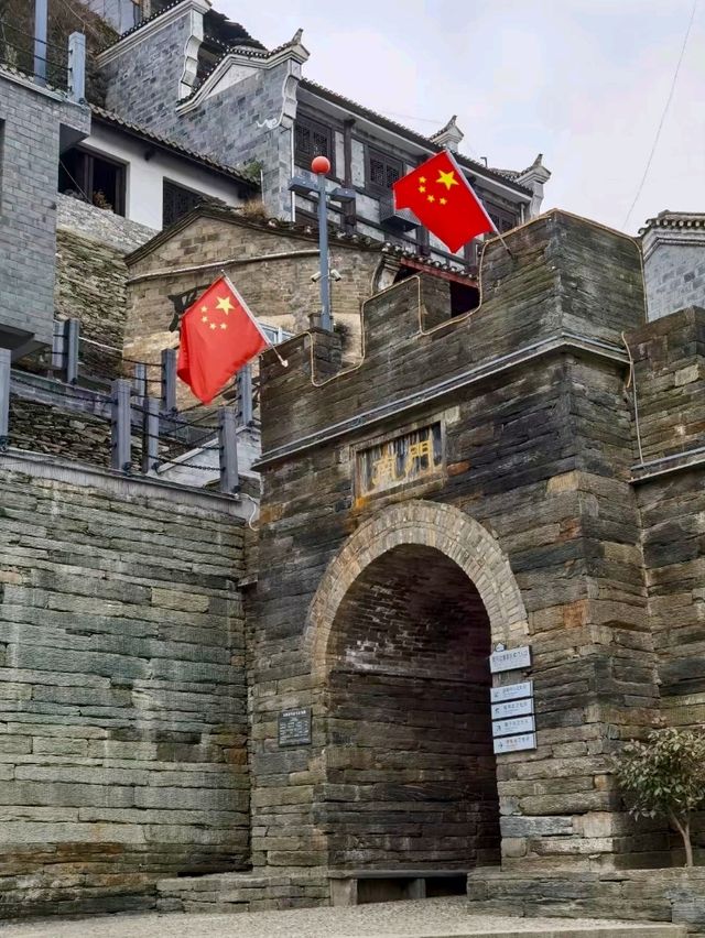Discover Riverside Heritage: Your Ultimate Travel Guide to Shuhe Ancient Town!