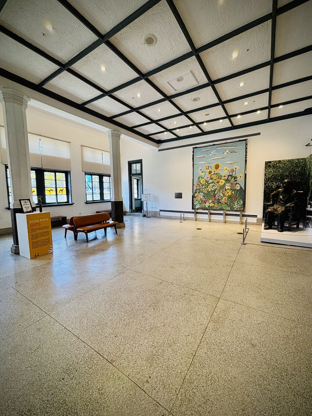 台南 美術一館🏛️，感受歷史與藝術的結合！✨