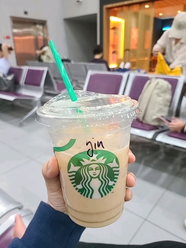 코타키나발루 공항 스타벅스