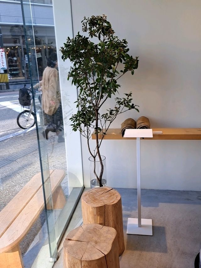【広島市】店内で焙煎したこだわりのコーヒーでひと息