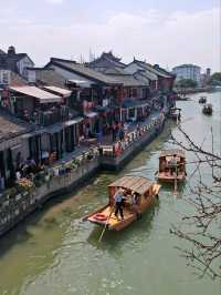 SHANGHAI with 3 teenage GIRLS