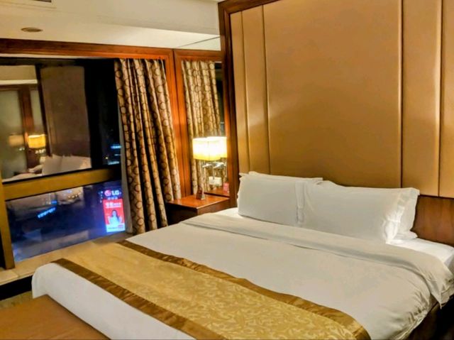 依傍百家湖畔，南京商旅首選---皇冠假日酒店 Crowne Plaza Nanjing Jiangning
