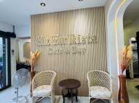 ซินยอริต้า คาเฟ่ & บาร์