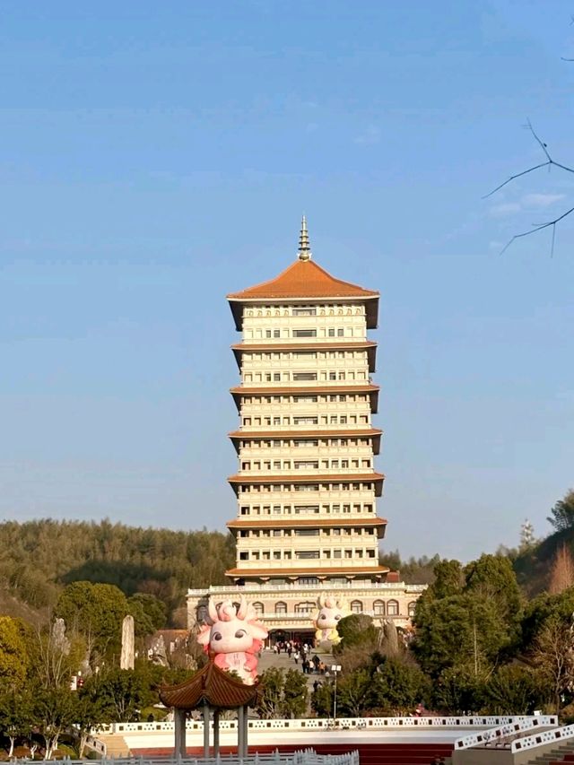 Dajue Temple: A Timeless Harmony of Zen and Nature