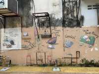 Kluang Street Art Safari: Hunting Murals & Munching Kaya Toast" 🎨🚶♀️☕