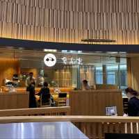 🇯🇵【成田空港】やきすき定食！おいしいお肉を食べよう♪