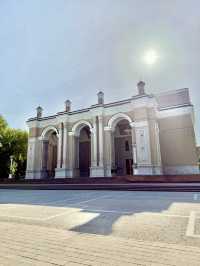 Springtime Stroll to Alisher Navoiy Theater