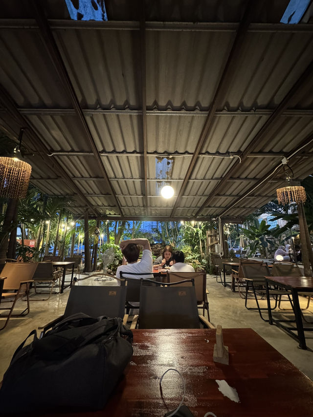 คาเฟ่สายแคมป์ต้องรัก Campyard หาดใหญ่
