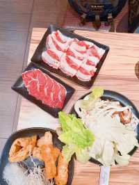 리우허 야시장 근처 무한리필 훠궈 맛집 in 가오슝