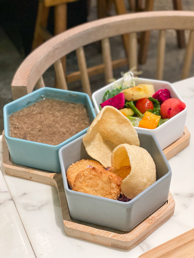 灣食 園藝中嘅素食🥒ovo cafe